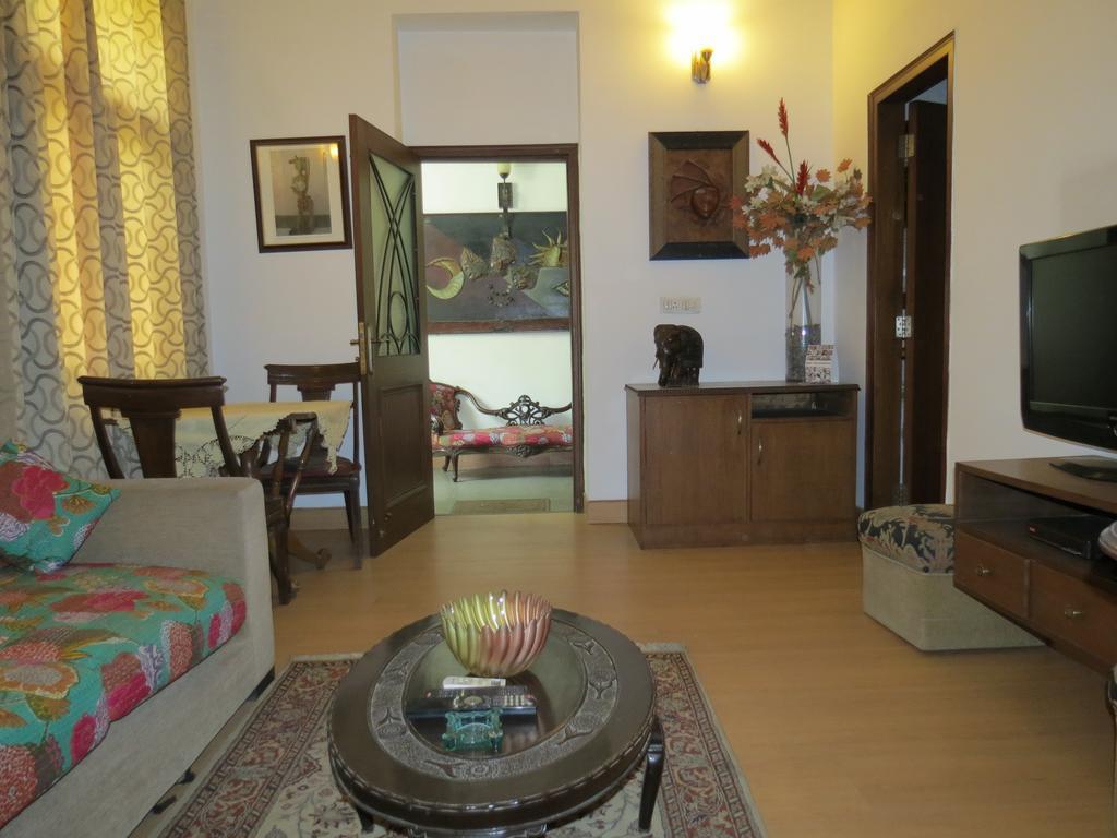Trendy Bed & Breakfast Нью-Делі Номер фото